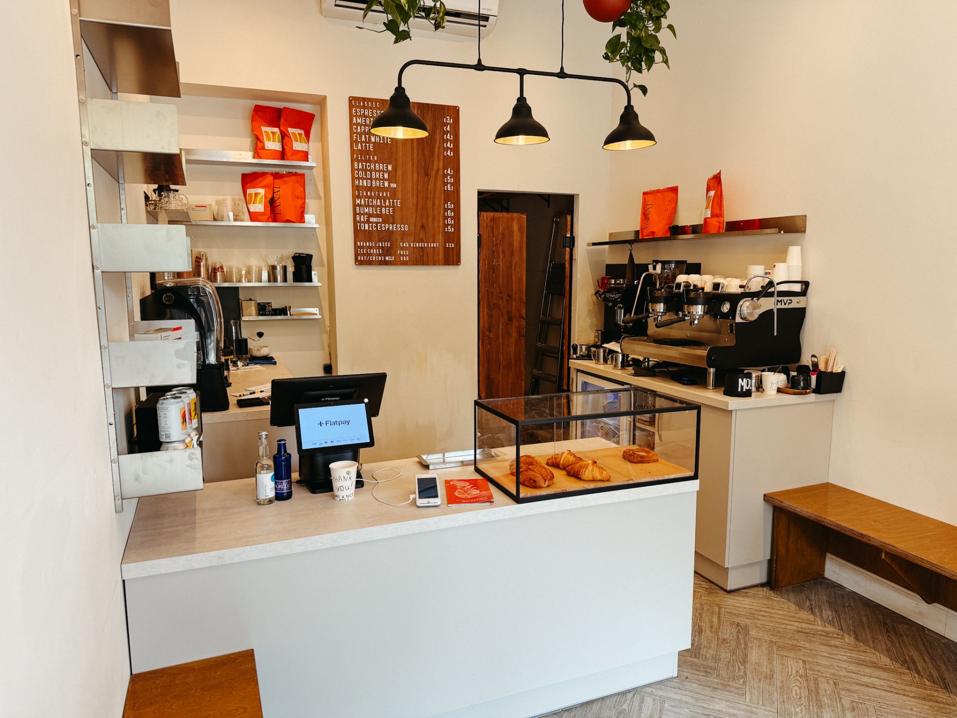 Photo 2 of PERSPRESSO